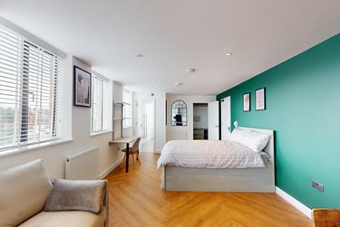 1 bed house, Derby Road, City Centre, Loughborough, LE115HL - Image 2