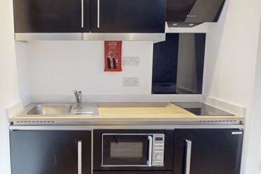 1 bed house, Lemyngton Street, City Centre, Loughborough, LE111UH - Image 3