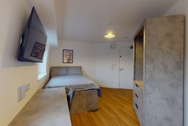 1 bed house, Lemyngton Street, City Centre, Loughborough, LE111UH - Image 1