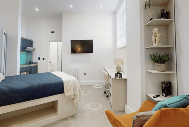 1 bed house, Lemyngton Street, City Centre, Loughborough, LE111UH - Image 1