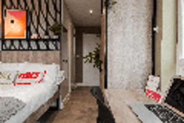 Ultimate En-suite - Image 1