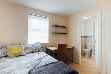 6 bed house, Moorhen Way, City Centre, Loughborough, LE113HH - Image 5