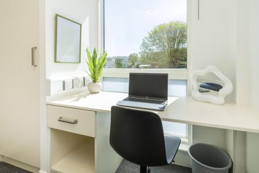 Premium Ensuite at Hollingbury House, 54 Hollingdean Road, City Centre, Brighton, BN24AA - Image 2