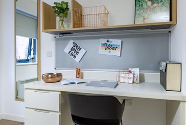 Classic Studio at The Fitzalan, Newport Road, City Centre, Cardiff, CF240AN - Image 6