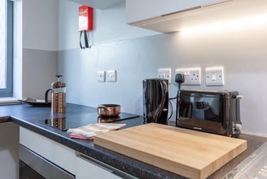 Deluxe Accessible Studio Plus at The Fitzalan, Newport Road, City Centre, Cardiff, CF240AN - Image 5