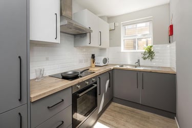 Classic 1 Bed Apartment at Emily Davies, Western Esplanade, Portswood, Southampton, SO152PU - Image 4