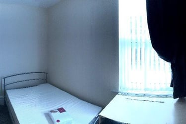 6 bed house, Ridgeway Terrace, Rampart Road, Leeds, LS62HU - Image 6