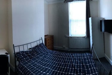 6 bed house, Ridgeway Terrace, Rampart Road, Leeds, LS62HU - Image 13