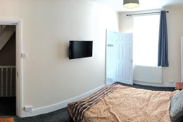 6 bed house, Ridgeway Terrace, Rampart Road, Leeds, LS62HU - Image 12