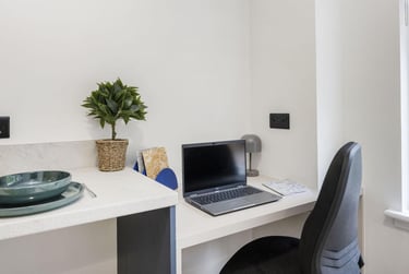 Classic Plus Studio at Discovery Studios, Greenmarket, West End, Dundee, DD14AJ - Image 3