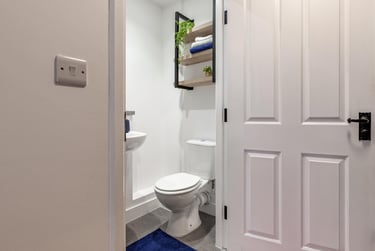 Premium Studio - Image 7