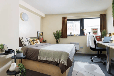 Premium Ensuite at Curzon House, Curzon Street,, City Centre, Nottingham, NG31DJ - Image 1