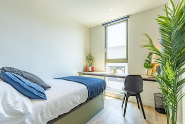 Platinum Ensuite at Centre Court, Alfreton Road, Lenton, Nottingham, NG73NS - Image 6