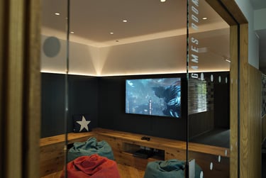 Austen Studio - Image 8