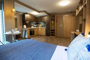 Deluxe Plus Studio at West Gate, Frog Street, Pennsylvania, Exeter, EX11FE - Image 2