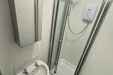 5 bed house, Clough Road, Newland, Hull, HU51QL - Image 11