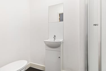 1 bed house, Newarke Street, City Centre, Leicester, LE15SP - Image 2