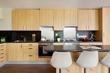 Silver Ensuite - Image 3