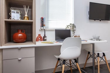 Studio Apartment at Berkshire House, 252-256 Kings Road, City Centre, Reading, RG14HP - Image 4