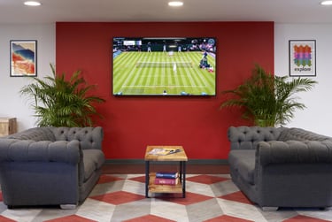 Platinum Plus Studio - Accessible at Asa Briggs House, 6 St Johns Road, Woodhouse, Leeds, LS31FF - Image 4