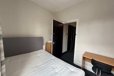 6 bed house, Fenwick Terrace, Nevilles Cross, Durham, DH14JJ - Image 9