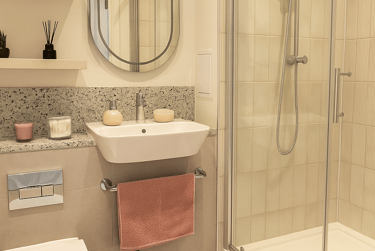 Suite Studio Type N at The Rex, 183 Clarence Street, City Centre, Kingston, KT11AN - Image 15