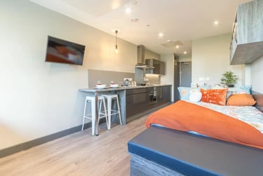 *£1,000 OFF Promo* Premium Studio at Lumis Living, Capital Quarter, City Centre, Cardiff, CF104BZ - Image 3