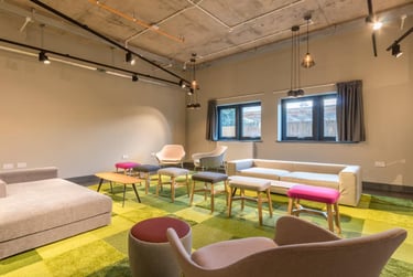 Standard Studio - Image 6