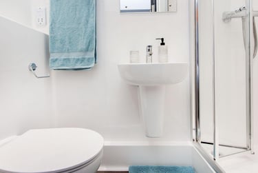 Classic Studio at Crown House, Regents Hill, Seven Dials, Brighton, BN13ED - Image 6