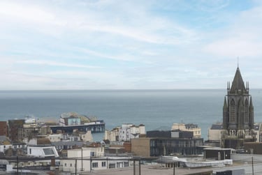 Luxury Studio - Sea View at Crown House, Regents Hill, Seven Dials, Brighton, BN13ED - Image 8