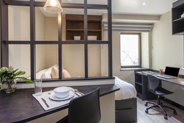 Luxury Studio at Crown House, Regents Hill, Seven Dials, Brighton, BN13ED - Image 3