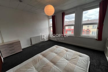 5 bed house, Walmsley Road, Burley, Leeds, LS61NG - Image 9
