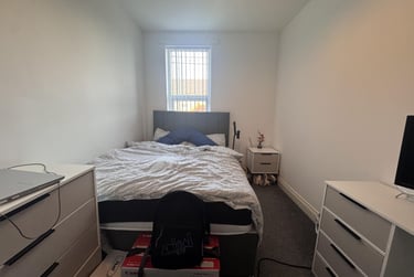 4 bed house, High Street South, Langley Moor, Durham, DH78JG - Image 5