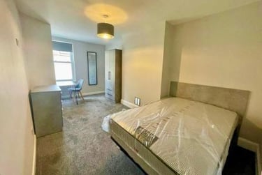 1 bed house, Whiteladies Road, Redland, Bristol, BS82QN - Image 12