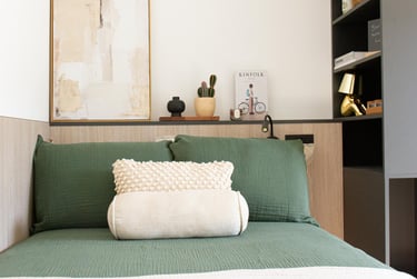 Premium Studio Ground - Image 1