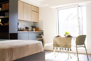 Premium Studio Ground - Image 3