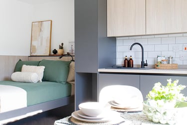 Premium Studio Ground - Image 2