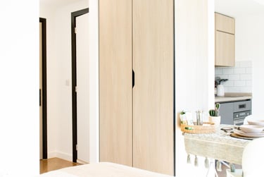 Deluxe Studio - Image 10