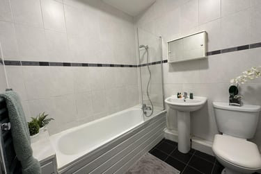 2 bed house, Bishop Street, Highfields, Leicester, LE16AF - Image 3