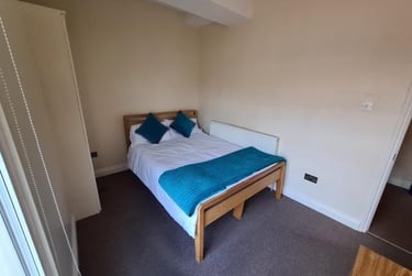 1 bed house, Bishop Street, Highfields, Leicester, LE16AF - Image 2