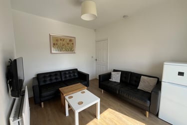 4 bed house, North View, Gilesgate, Durham, DH12LE - Image 3