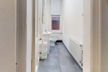 12 bed house, Ashby Road, City Centre, Loughborough, LE113AD - Image 12