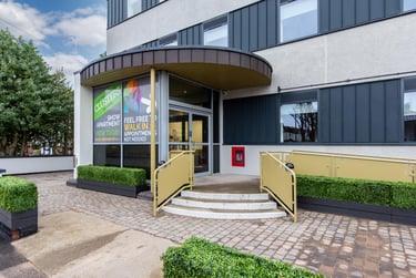 1 bed house, Broadgate House, Beeston, Nottingham, NG92HF - Image 4