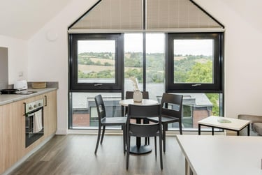 Premium Studio at Hill View Place, Glenthorne Road, St Thomas, Exeter, EX44GZ - Image 8