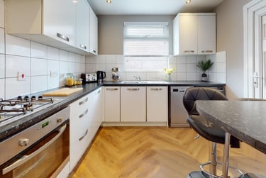 6 bed house, Radford Boulevard, Bobbers Mill, Nottingham, NG75QJ - Image 3