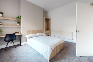 6 bed house, Radford Boulevard, Bobbers Mill, Nottingham, NG75QJ - Image 1