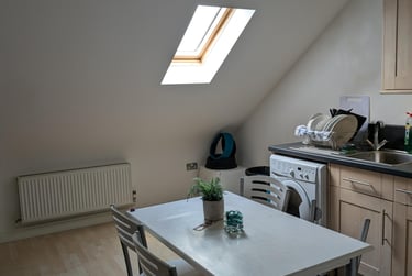 2 bed house, Gracedieu Court, City Centre, Loughborough, LE114QL - Image 3