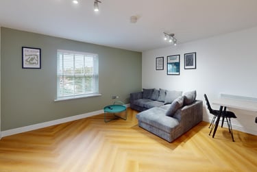 2 bed house, Derby Road, City Centre, Loughborough, LE115HJ - Image 1