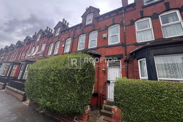 1 bed house, Walmsley Road, Burley, Leeds, LS61NG - Image 2