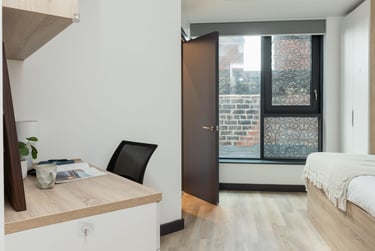 2 Bedroom Apartment - Image 4